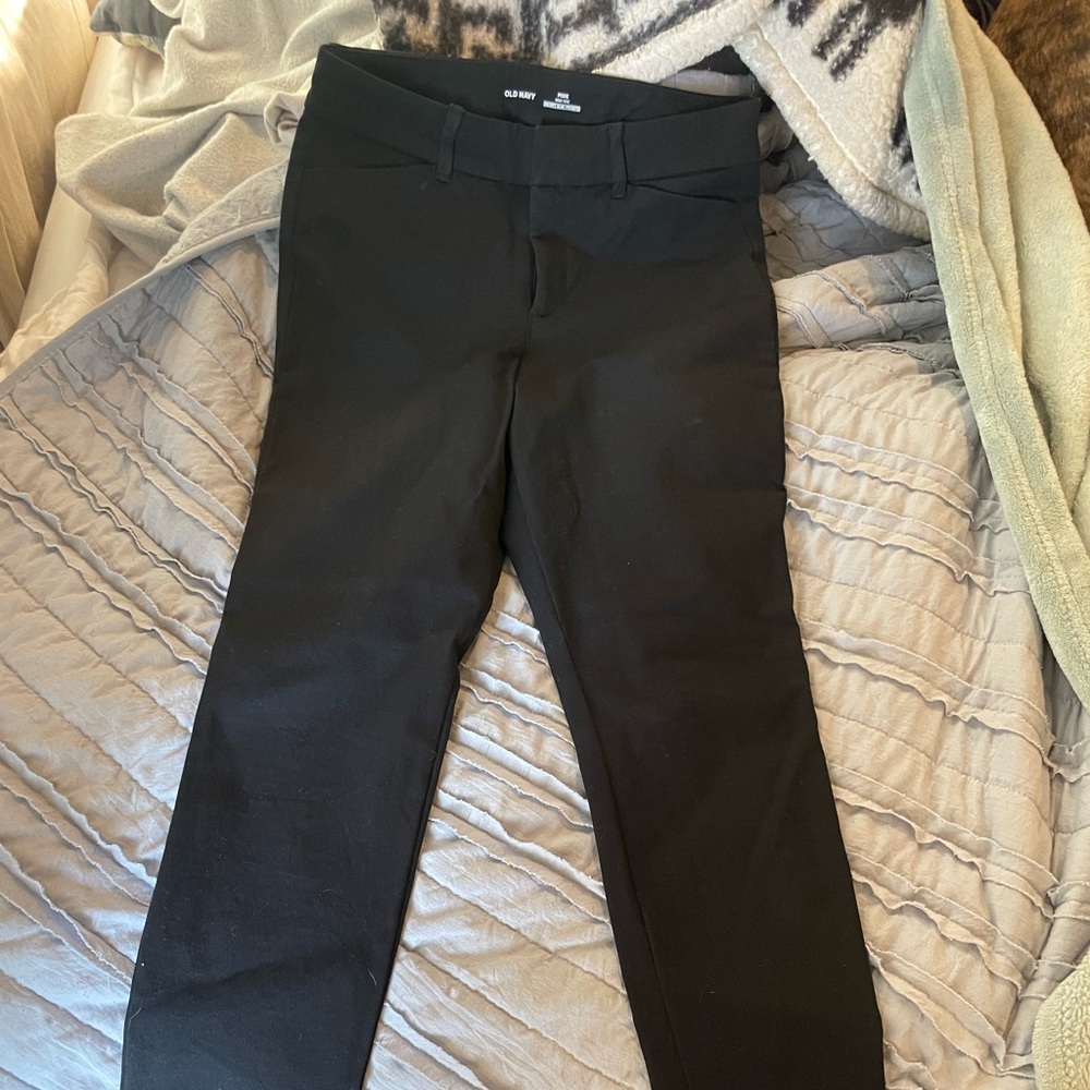 Black old navy pixie pants